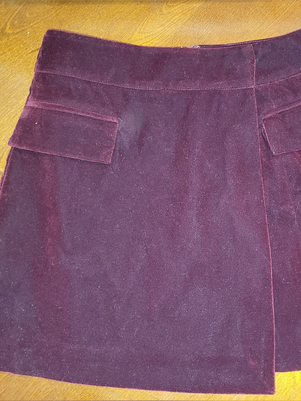 Commense Burgundy Velvet Mini Skirt Size S
